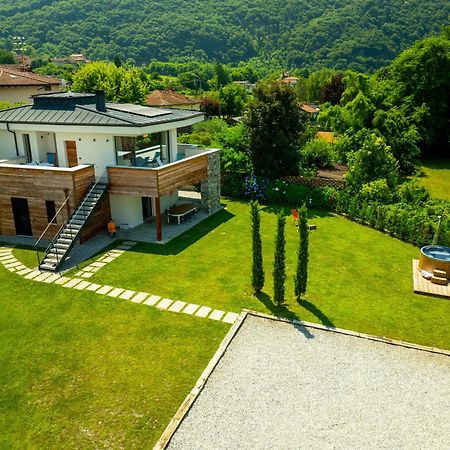 La Villa Del Lago In Terrazzo Colico Exteriör bild